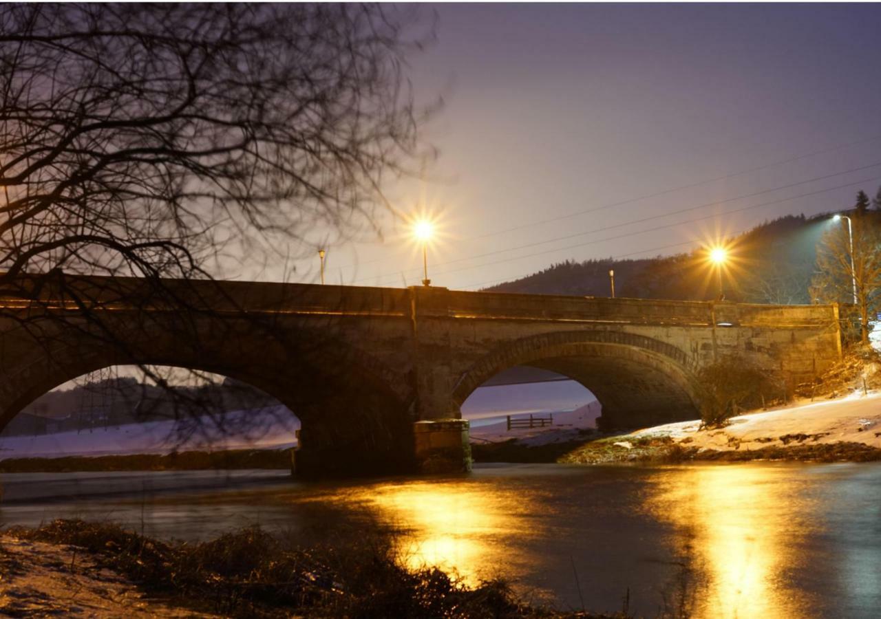 River Edge Lodges Bridge of Earn Zewnętrze zdjęcie